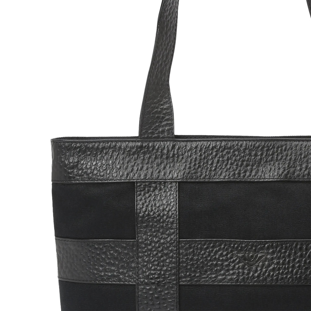 VOi-Design Sportivo Elina Schultertasche 30 cm - Schwarz/Platin