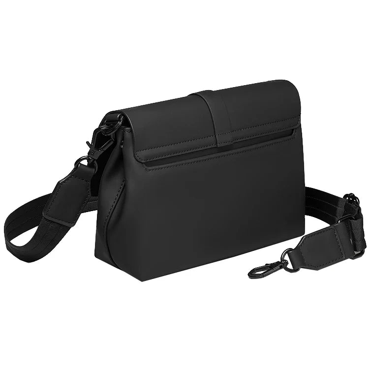 Rückseite Gaston Luga Spläsh Crossbody Bag 20 cm Schwarz mit verstellbarem Schulterriemen