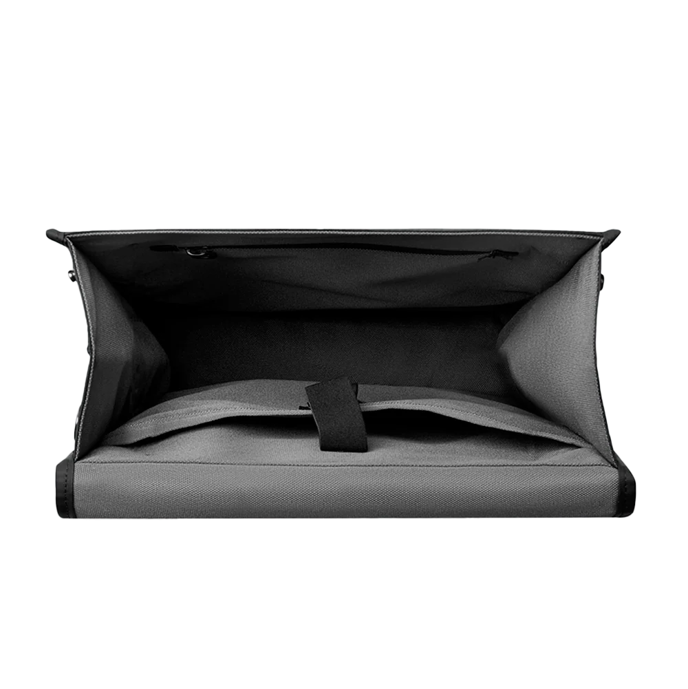 Gaston Luga Däsh Backpack - Innenausstattung mit Laptopfach für 13 Zoll Gerät