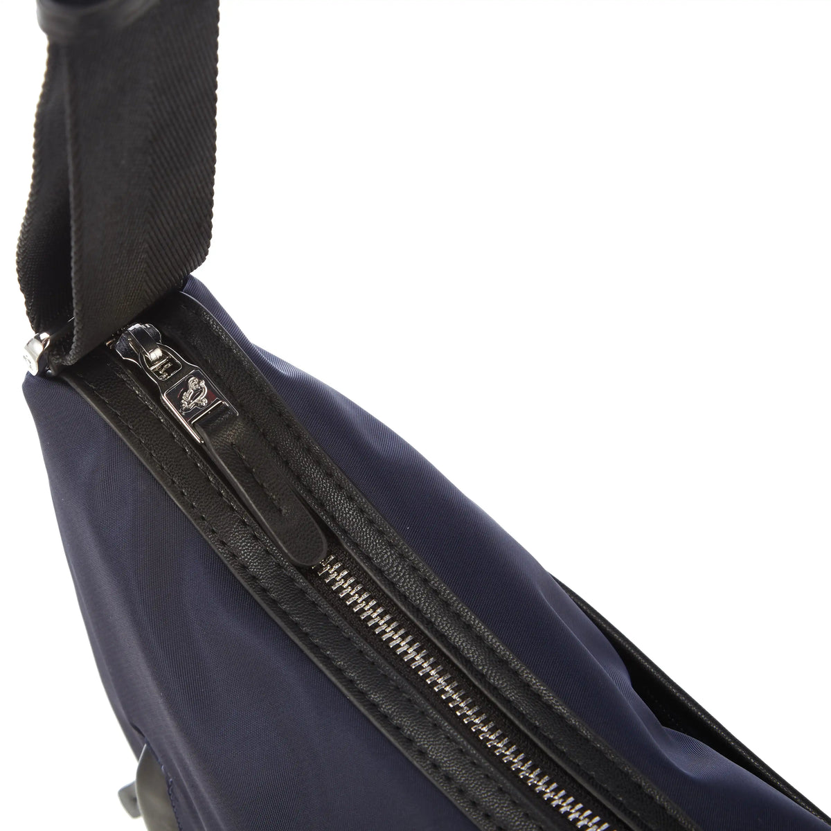 Mandarina Duck Hunter Crossover 34 cm - Scooter